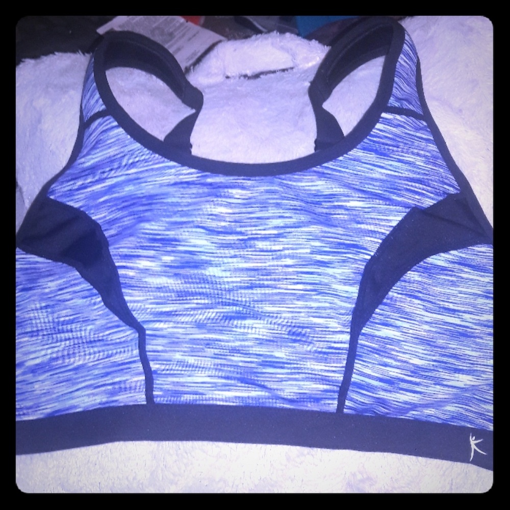 Sports bra